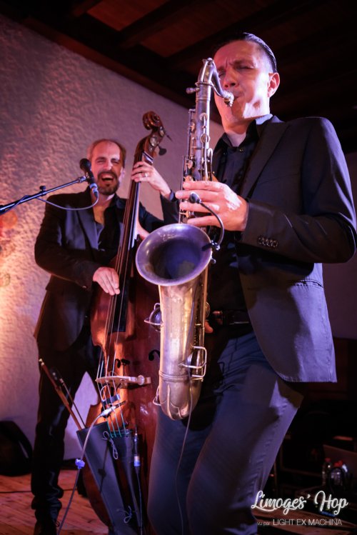 Limoges'Hop festival 2022

Partage libre avec le crédit et la citation (@lightexmachina) de l'auteur pour tout usage non promotionnel et non commercial.

© Alexandre - LIGHT EX MACHINA 2022, tous droits réservés.